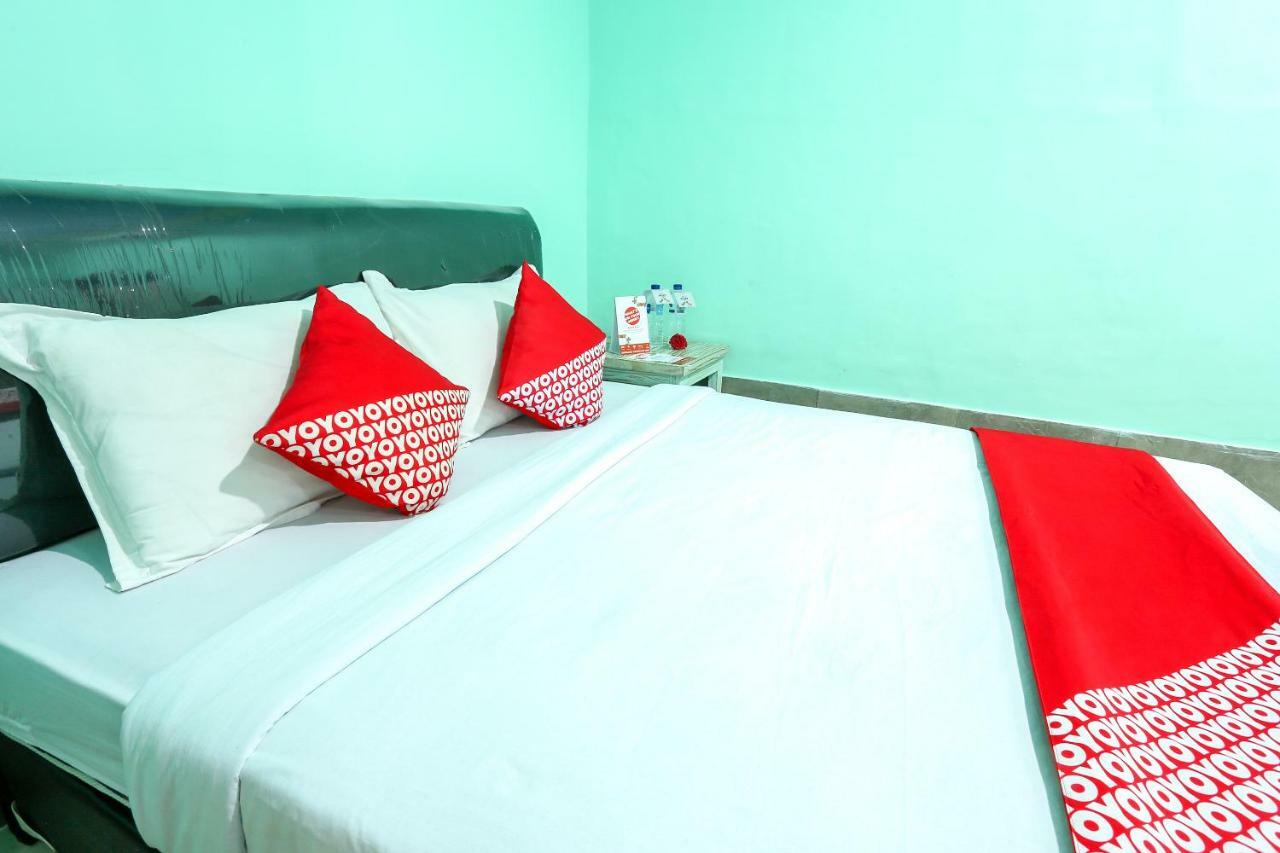 Oyo 1322 Mentari Homestay Gili Trawangan Buitenkant foto